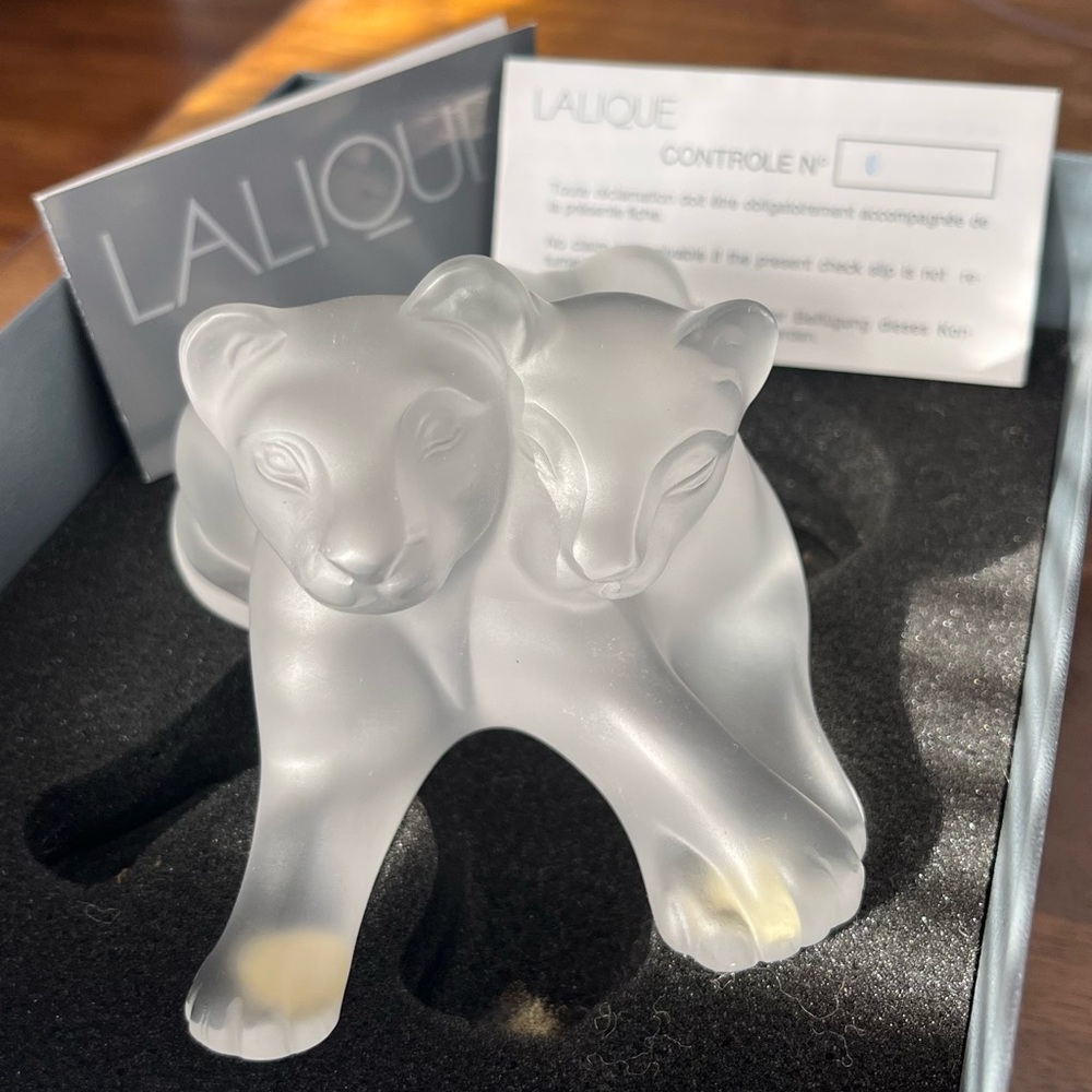 Lalique Tambwe Crystal Lion Cubs Signed All Original Packaging